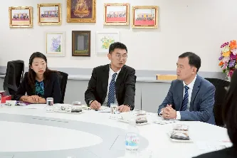 มหาวิทยาลัยพะเยาให้การต้อนรับกงสุลใหญ่ สถานกงสุลใหญ่แห่งสาธารณรัฐประชาชนจีนประจำเชียงใหม่
