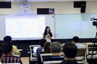 จัดโครงการอบรมเชิงปฏิบัติการ Curriculum Redesign เพื่อการตรวจสอบและรับรองมาตรฐานการอุดมศึกษาระดับหลักสูตร โดยมี อธิการบดีมหาวิทยาลัยพะเยา รองศาสตราจารย์ 