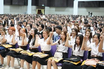 ต้อนรับ “ฟ้ามุ่ยช่อที่ 15” 