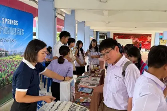 มหาวิทยาลัยพะเยา เข้าร่วมกิจกรรมเปิดโลกวิชาการ ภายใต้แนวคิด “พะเยาพิทยาคม สถาบันพัฒนาผู้เรียนด้วยนวัตกรรม ประจำปีการศึกษา 2568”